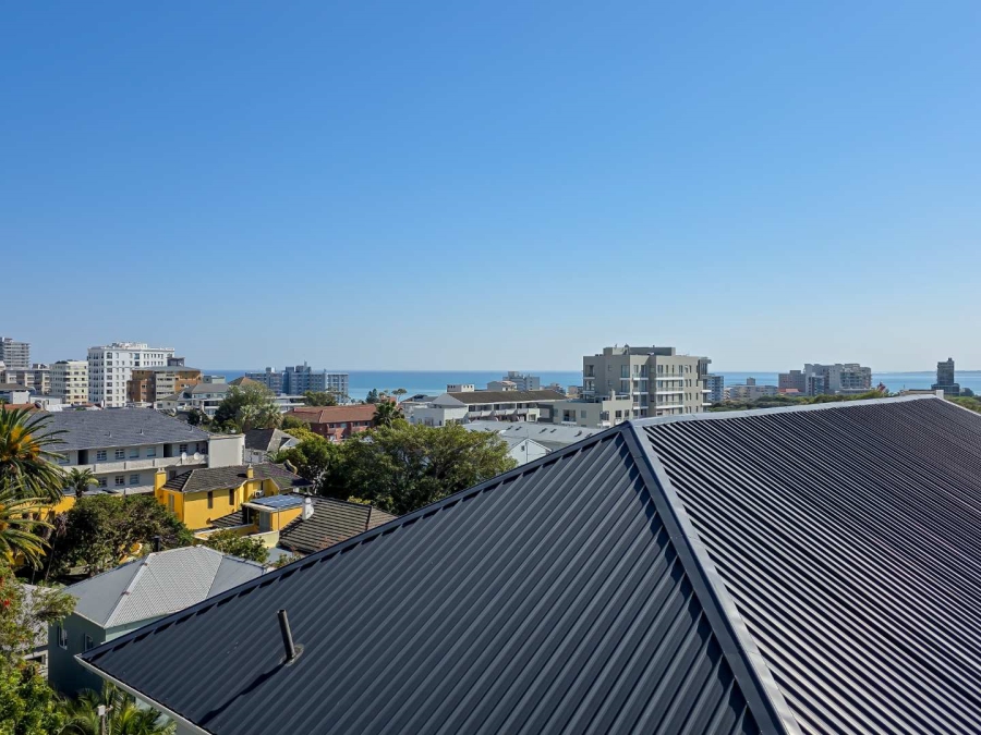 To Let 2 Bedroom Property for Rent in Green Point Western Cape